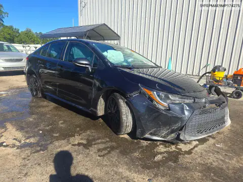 5YFEPMAE9MP174275 — 2021 Toyota Corolla, წინა ნაწილი, ფოტოები შეკეთებამდე