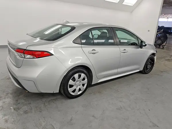 5YFEPMAEXMP188394 — 2021 Toyota Corolla, photo 3 from Copart 06.10.2026, Front end