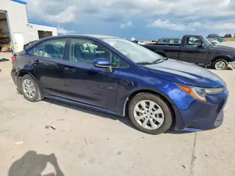 JTDEPMAE2NJ190842 — 2022 Toyota Corolla, фото 4 с аукциона Copart 23.09.2026, Подтопление