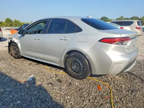 5YFEPMAEXNP289324 — 2022 Toyota Corolla, фото 2 з Copart, Передня частина