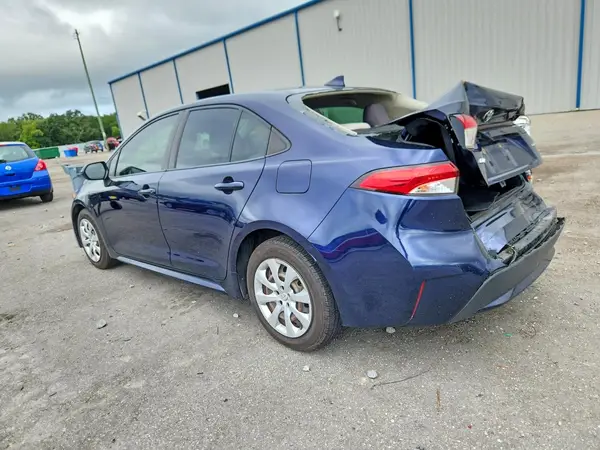 JTDEPMAEXNJ202154 — 2022 Toyota Corolla, photo 2 from Copart, Rear end