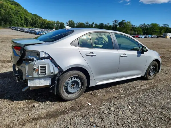 JTDB4MEE3R3023633 — 2024 Toyota Corolla, фото 3 с аукциона Copart, Задняя часть
