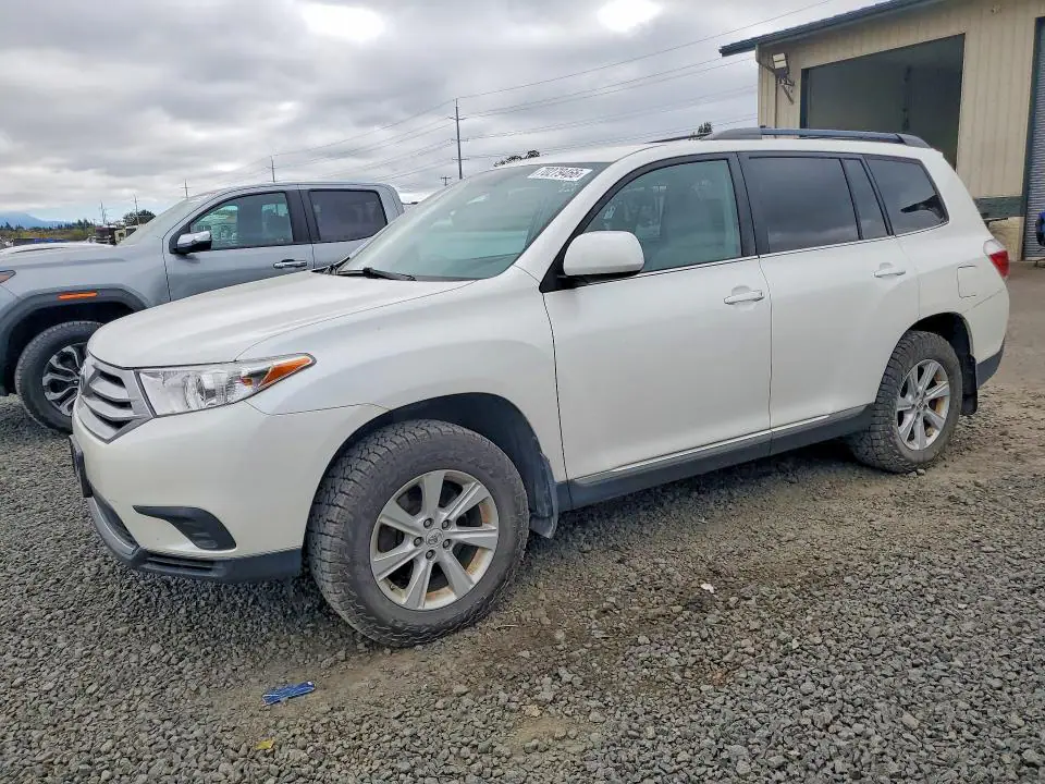 5TDBK3EH0CS100197 Toyota Highlander 2012 — повреждение Естественный износ, фото до ремонта