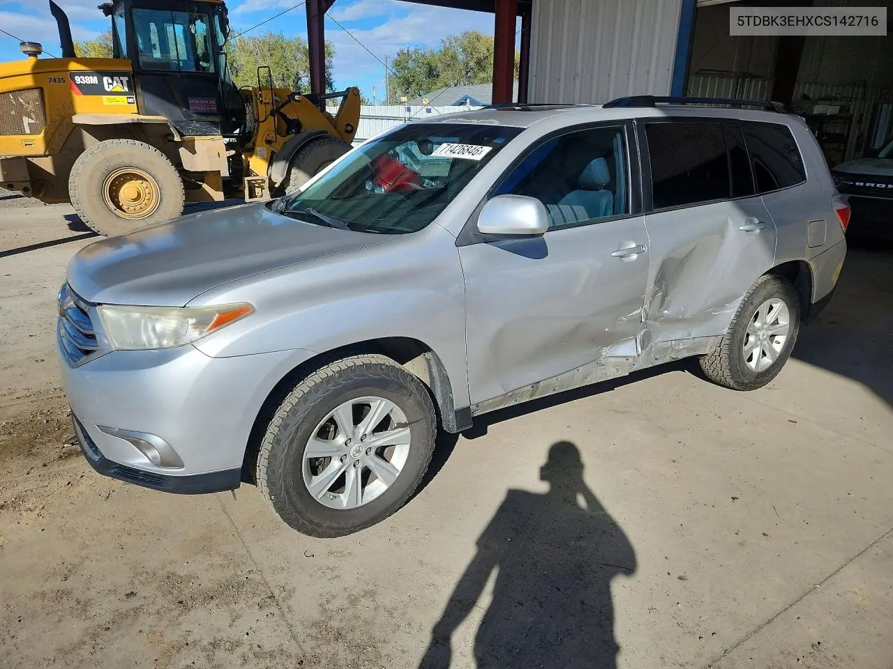 5TDBK3EHXCS142716 Toyota Highlander 2012 — Side damage, before-repair photo