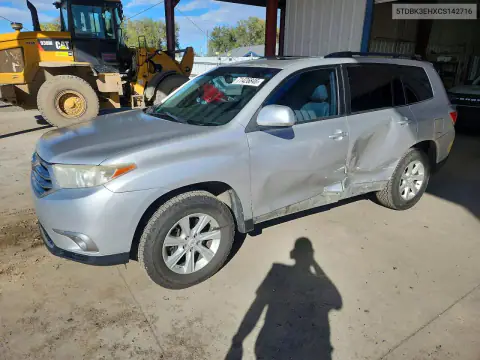 5TDBK3EHXCS142716 — 2012 Toyota Highlander, Боковая часть, фото до ремонта