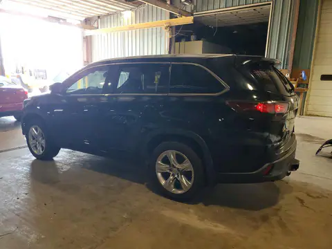 5TDDKRFH3FS076749 — 2015 Toyota Highlander, photo 2 from Copart 30.09.2026, Hail