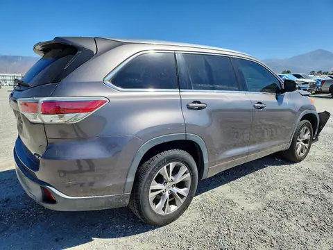 5TDKKRFHXFS091580 — 2015 Toyota Highlander, фото 3 с аукциона Copart 30.09.2026, Передняя часть