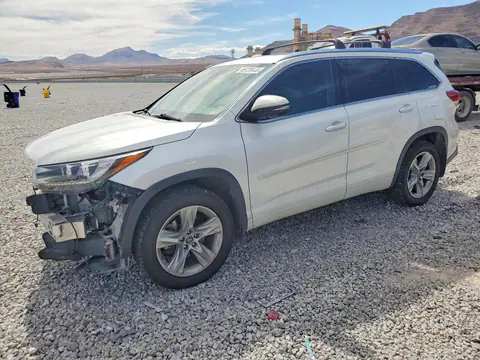 5TDDZRFH8HS434202 — 2017 Toyota Highlander, Передняя часть (Front End), фото до ремонта