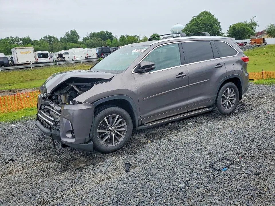 2018 TOYOTA HIGHLANDER VIN 5TDJZRFH8JS554641 фото 1