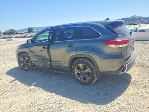 5TDDZRFH2JS862580 — 2018 Toyota Highlander, фото 2 с аукциона Copart 13.10.2026, Боковая часть