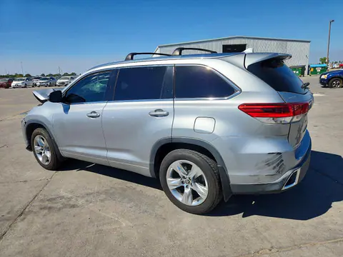 2018 Toyota Highlander VIN 5TDDZRFH3JS828972 фото 2