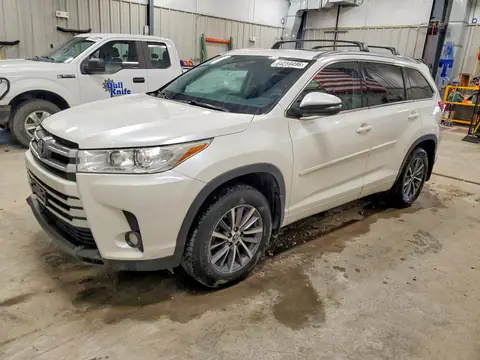 5TDJZRFH5JS857862 — 2018 Toyota Highlander, Град (Hail), фото до ремонта