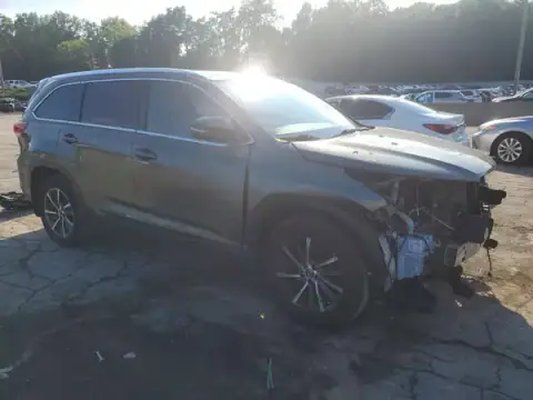 5TDJZRFH7JS894458 — 2018 Toyota Highlander, фото 4 с аукциона Copart, ПЕРЕДНЯЯ ЧАСТЬ