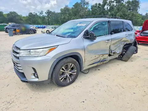 5TDZZRFHXJS260273 — 2018 Toyota Highlander, Lateral (Side), fotos antes de reparar