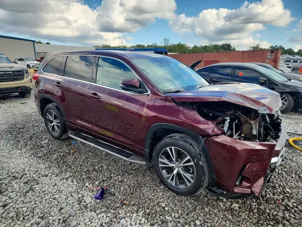 5TDZZRFH2JS281487 — 2018 Toyota Highlander, фото 4 с аукциона Copart, Передняя часть