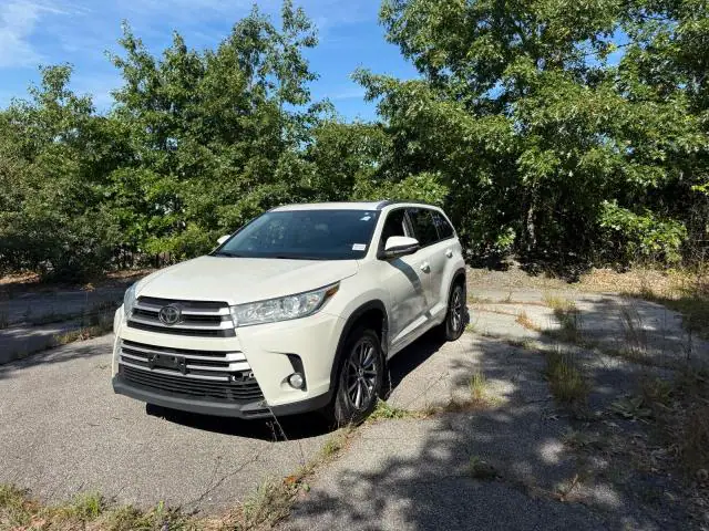 2018 TOYOTA HIGHLANDER VIN 5TDJZRFH4JS824092 фото 2