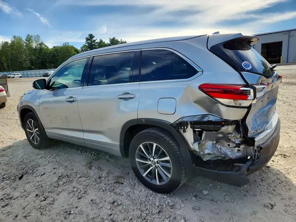 2018 TOYOTA HIGHLANDER VIN 5TDJZRFH9JS843141 фото 2