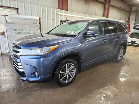 5TDJZRFH4JS908526 Toyota Highlander 2018 — daño Parte delantera, foto antes de reparar
