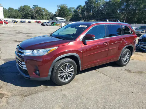 5TDJZRFH0JS889473 — 2018 Toyota Highlander, Side, before-repair photos