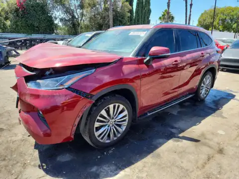 5TDFZRAH4MS053568 — 2021 Toyota Highlander, Front end (Front End), before-repair photos