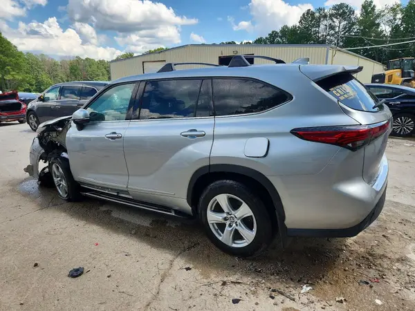 5TDCZRBH0MS537707 — 2021 Toyota Highlander, photo 2 from Copart 29.09.2026, Front end