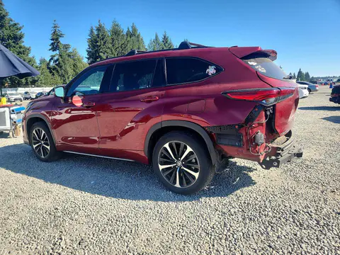 2021 Toyota Highlander VIN 5TDJZRBH8MS137854 фото 2