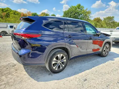 5TDGZRAH8MS069745 — 2021 Toyota Highlander, zdjęcie 3 z Copart, Przód
