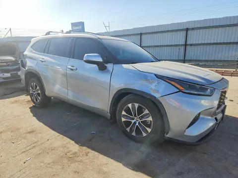 2021 Toyota Highlander VIN 5TDHZRAH7MS525738 фото 4