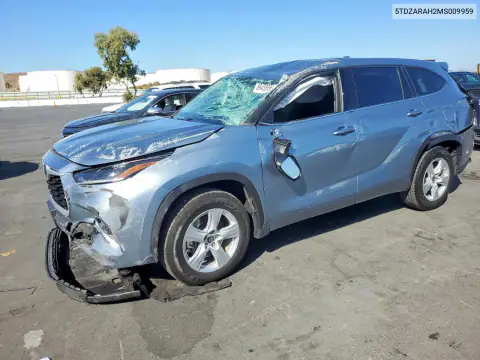 5TDZARAH2MS009959 — 2021 Toyota Highlander, Dachowanie, zdjęć przed naprawą