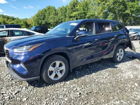 5TDCZRBH0MS553146 — 2021 Toyota Highlander, Rear end (Rear End), before-repair photos