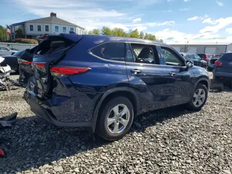 5TDCZRBH0MS553146 — 2021 Toyota Highlander, zdjęcie 3 z Copart, Tył