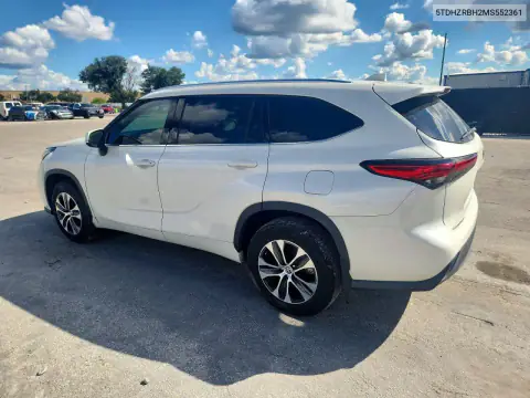 5TDHZRBH2MS552361 — 2021 Toyota Highlander, zdjęcie 2 z Copart 03.11.2026, Drobne wgniecenia i rysy