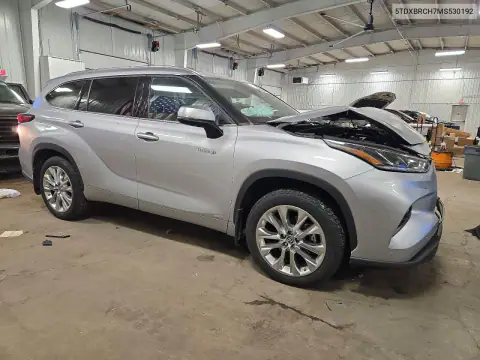 5TDXBRCH7MS530192 — 2021 Toyota Highlander, photo 4 from Copart, Front end