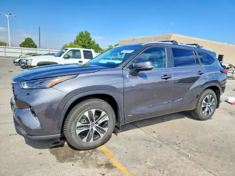 5TDKBRCH5PS119422 — 2023 Toyota Highlander, Rear end (Rear End), before-repair photos