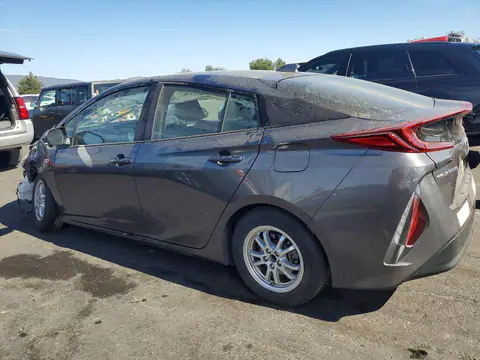 JTDKAMFPXM3165575 — 2021 Toyota Prius Prime, photo 2 from Copart 22.10.2026, Front end