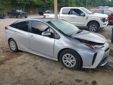 JTDKAMFU7M3146150 — 2021 Toyota Prius, photo 4 from Copart 06.10.2026, Side