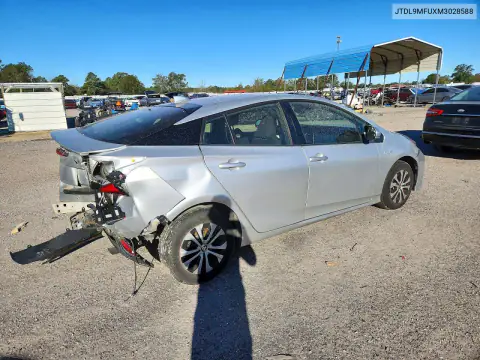 JTDL9MFUXM3028588 — 2021 Toyota Prius, photo 3 from Copart, Rear end