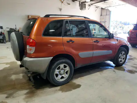 JTEHH20V626063473 — 2002 Toyota RAV4, photo 3 from Copart 30.10.2026, Minor dents and scratches
