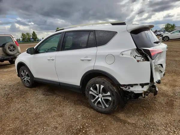 2T3ZFREV0GW294214 — 2016 Toyota RAV4, photo 2 from Copart 29.09.2026, Rear end