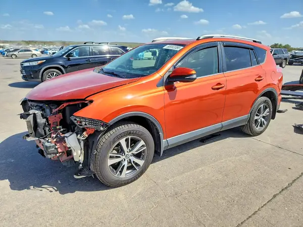 JTMWFREV7GJ097977 Toyota RAV4 2016 — повреждение Передняя часть, фото до ремонта