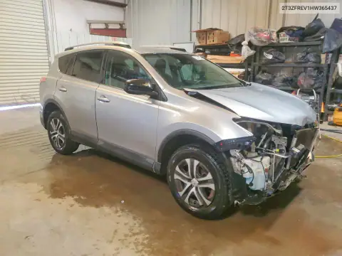 2T3ZFREV1HW365437 — 2017 Toyota RAV4, zdjęcie 4 z Copart 15.10.2026, Przód