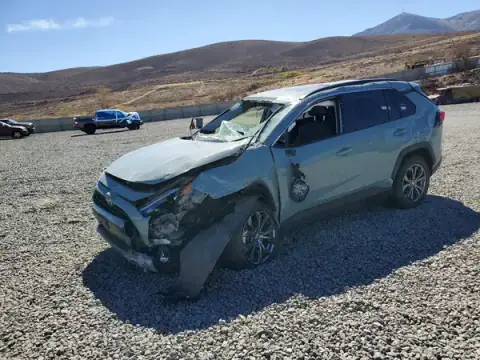 JTMB6RFV6PD109189 — 2017 Toyota RAV4, Перекидання (Rollover), фото до ремонту