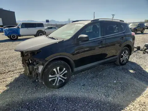 2T3ZFREV7HW377480 — 2017 Toyota RAV4, Передня частина (Front End), фото до ремонту