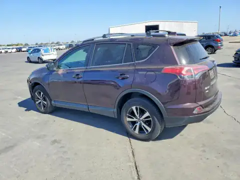 2T3RFREVXHW563207 — 2017 Toyota RAV4, фото 2 с аукциона Copart, ПЕРЕДНЯЯ ЧАСТЬ