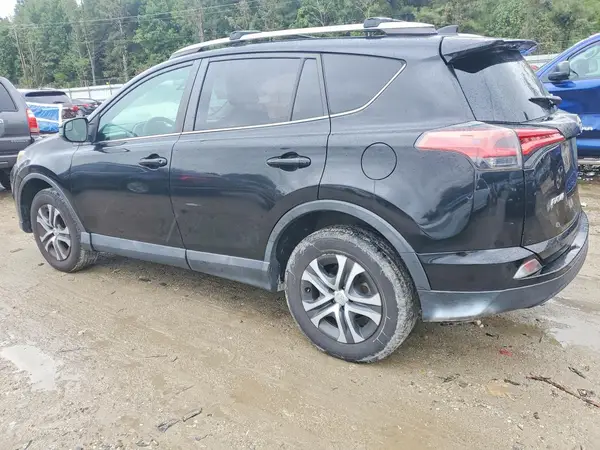 2T3ZFREV8HW337733 — 2017 Toyota RAV4, photo 2 from Copart 06.10.2026, Rear end