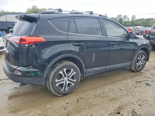2T3ZFREV8HW337733 — 2017 Toyota RAV4, photo 3 from Copart 06.10.2026, Rear end