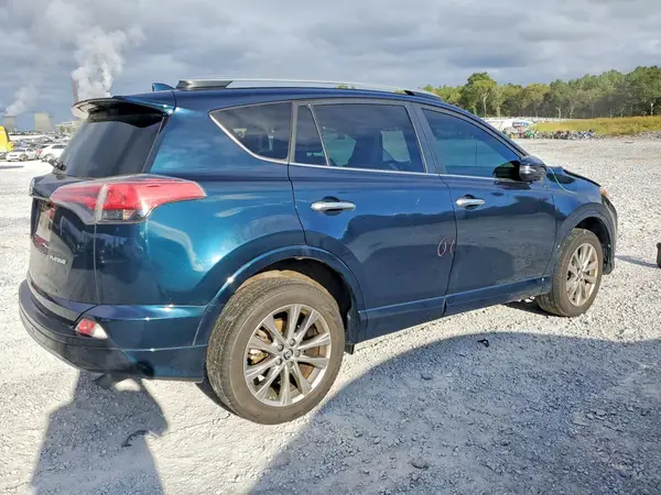 2T3YFREV2HW401907 — 2017 Toyota RAV4, photo 3 from Copart, Front end