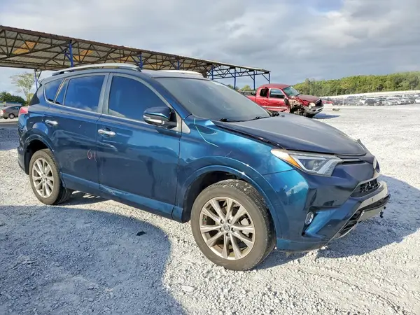 2T3YFREV2HW401907 — 2017 Toyota RAV4, photo 4 from Copart, Front end