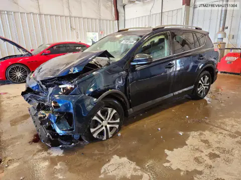 JTMZFREV6HJ711304 — 2017 Toyota RAV4, Parte delantera, fotos antes de reparar