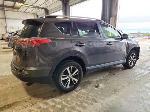 JTMRFREV0HJ105366 — 2017 Toyota RAV4, foto 3 de Copart, Parte delantera